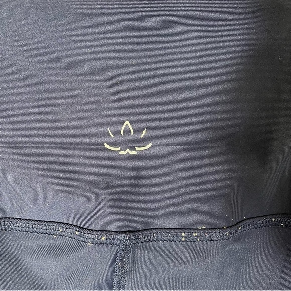 BEYOND YOGA Alloy Ombre High Waisted Midi Leggings - Picture 10 of 14